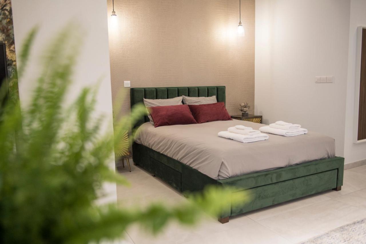 Skin Suites-Luxury Living Nicosia Luaran gambar