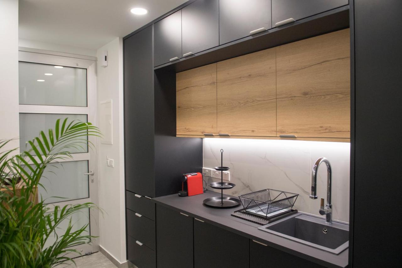 Skin Suites-Luxury Living Nicosia Luaran gambar