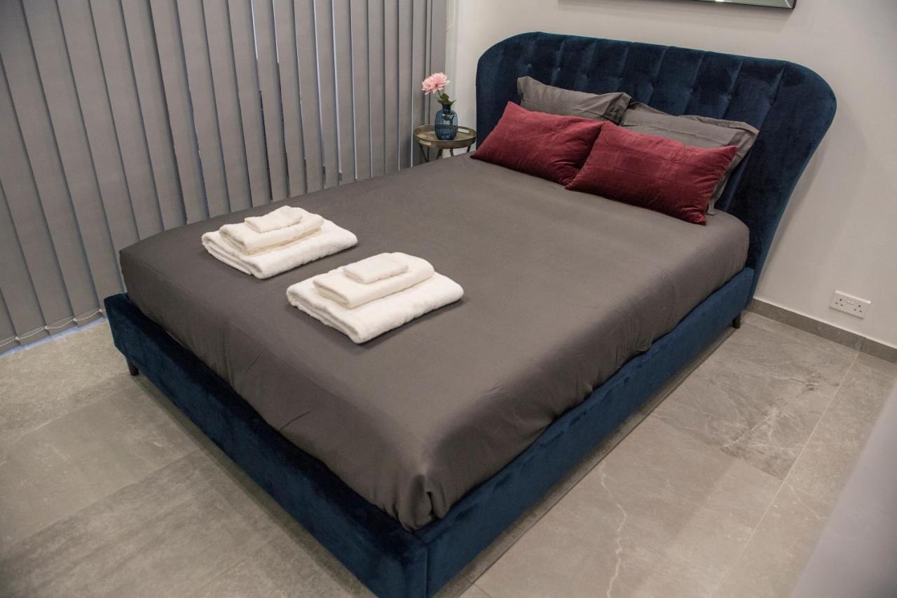 Skin Suites-Luxury Living Nicosia Luaran gambar