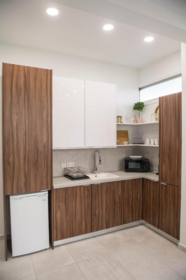 Skin Suites-Luxury Living Nicosia Luaran gambar